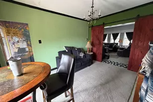 441 W Exchange St, Freeport, IL 61032 - Photo 5