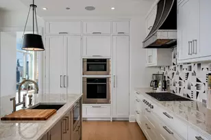 451 E Grand Ave, Chicago, IL 60611 - Photo 19