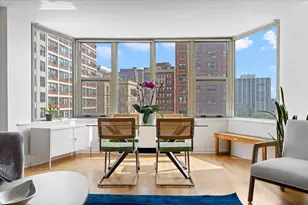 525 W Hawthorne Pl, Chicago, IL 60657 - Photo 9