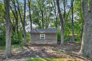110 Rolling Knolls Ave, Elgin, IL 60120 - Photo 59