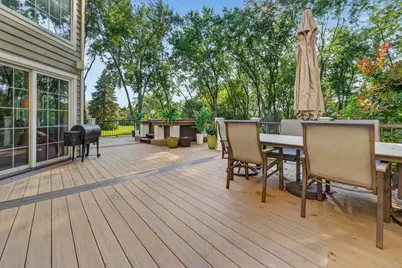 110 Rolling Knolls Avenue, Elgin, IL 60120 - Photo 53