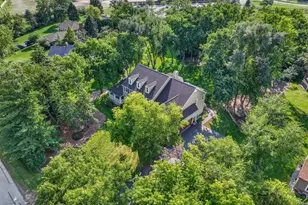 110 Rolling Knolls Ave, Elgin, IL 60120 - Photo 63