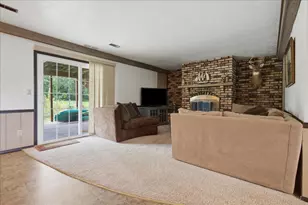 1360 N 1300 East Rd, Heyworth, IL 61745 - Photo 23