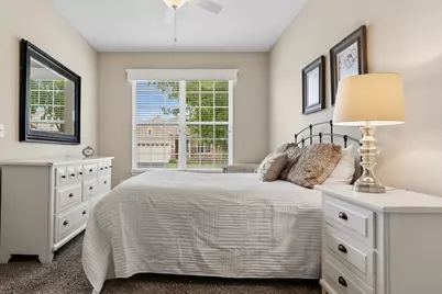 4040 Chesapeake Lane, Naperville, IL 60564 - Photo 15