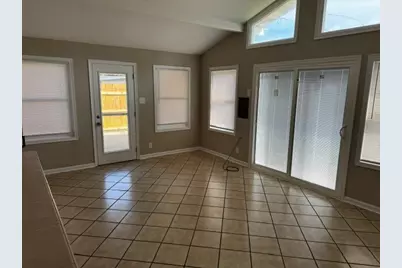7035 W 115th Street, Worth, IL 60482 - Photo 9