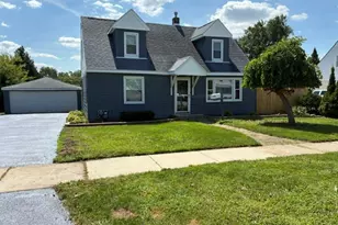 7035 W 115th St, Worth, IL 60482 - Photo 1