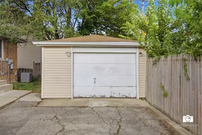 599 N Willow Road, Elmhurst, IL 60126 - Photo 33