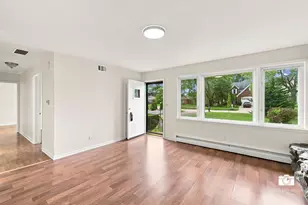 599 N Willow Rd, Elmhurst, IL 60126 - Photo 7