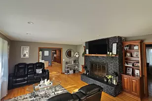 210 C Braeburn Rd, Barrington, IL 60010 - Photo 7