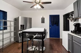 8332 S Kerfoot Ave, Chicago, IL 60620 - Photo 5