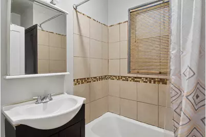 8332 S Kerfoot Avenue, Chicago, IL 60620 - Photo 9
