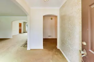 6247 N Leona Ave, Chicago, IL 60646 - Photo 5