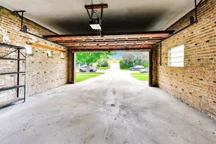6247 N Leona Ave, Chicago, IL 60646 - Photo 45