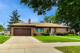 6247 N Leona Ave, Chicago, IL 60646 - Photo 3
