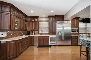 2851 W Rascher Ave, Chicago, IL 60625 - Photo 23