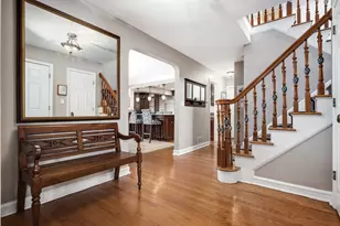 2851 W Rascher Ave, Chicago, IL 60625 - Photo 5