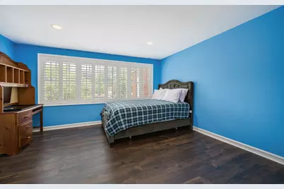2851 W Rascher Avenue, Chicago, IL 60625 - Photo 39