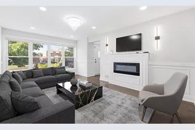 657 E 100th Place, Chicago, IL 60628 - Photo 3