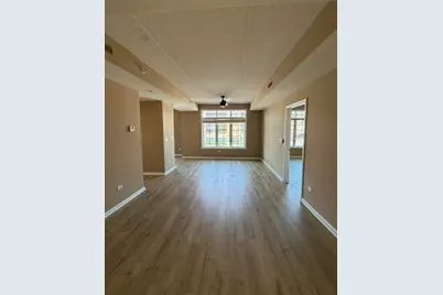 105 W Saint Charles Road #201, Lombard, IL 60148 - Photo 7