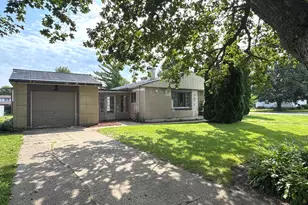 1029 S 5th St, Princeton, IL 61356 - Photo 5