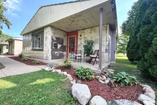1029 S 5th St, Princeton, IL 61356 - Photo 3
