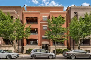 1248 W Jackson Blvd, Chicago, IL 60607 - Photo 1