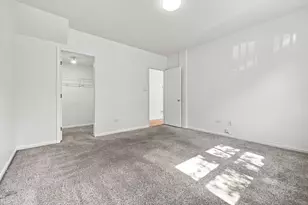 1730 W Terra Cotta Pl, Chicago, IL 60614 - Photo 9