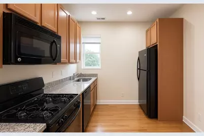3348 W Wilson Avenue #2N, Chicago, IL 60625 - Photo 3