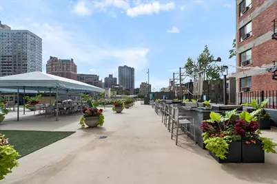 655 W Irving Park Road #4003, Chicago, IL 60613 - Photo 17