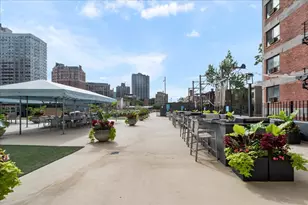 655 W Irving Park Rd, Chicago, IL 60613 - Photo 17