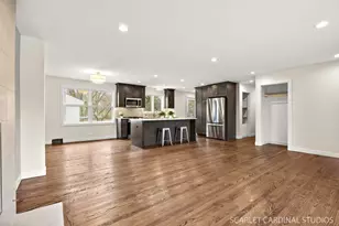 1526 E Forest Ave, Wheaton, IL 60187 - Photo 9