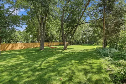 1526 E Forest Avenue, Wheaton, IL 60187 - Photo 21