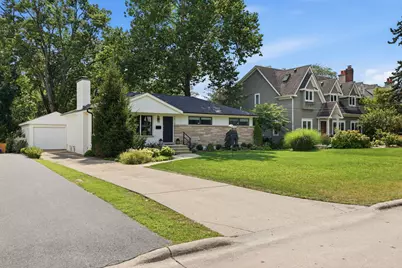 1526 E Forest Avenue, Wheaton, IL 60187 - Photo 5