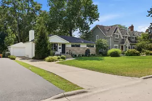 1526 E Forest Ave, Wheaton, IL 60187 - Photo 5