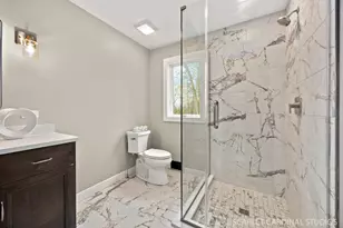 1526 E Forest Ave, Wheaton, IL 60187 - Photo 15