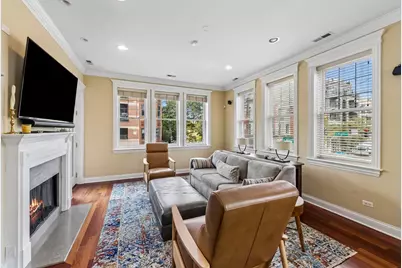 3158 N Paulina Street #2N, Chicago, IL 60657 - Photo 3