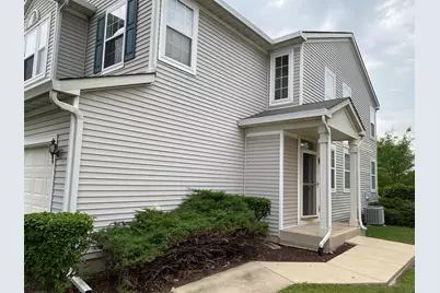 2440 Reflections Drive, Aurora, IL 60502 - Photo 3