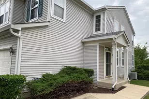 2440 Reflections Dr, Aurora, IL 60502 - Photo 3