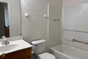 2440 Reflections Dr, Aurora, IL 60502 - Photo 17
