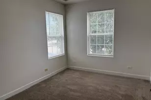 2440 Reflections Dr, Aurora, IL 60502 - Photo 15