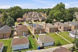 12539 S Yale Ave, Chicago, IL 60628 - Photo 31