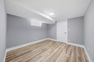 12539 S Yale Ave, Chicago, IL 60628 - Photo 19