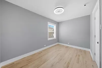 12539 S Yale Avenue, Chicago, IL 60628 - Photo 11