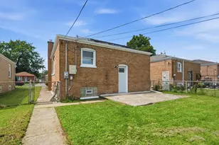12539 S Yale Ave, Chicago, IL 60628 - Photo 25