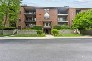 720 Weidner Rd, Buffalo Grove, IL 60089 - Photo 19