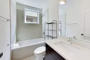 3045 N Clybourn Ave, Chicago, IL 60618 - Photo 25
