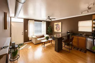 1028 W 20th Pl, Chicago, IL 60608 - Photo 5