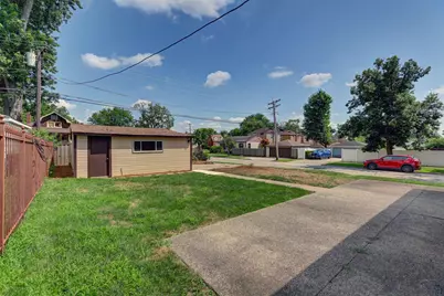 2347 S 17th Avenue, Broadview, IL 60155 - Photo 35