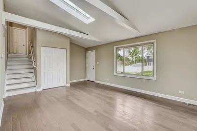 2347 S 17th Avenue, Broadview, IL 60155 - Photo 5