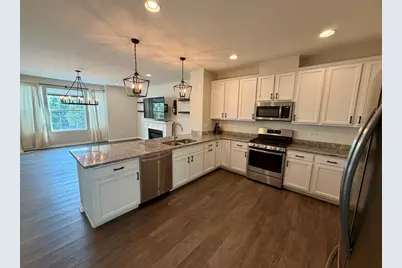 2546 Huntleigh Lane, Woodridge, IL 60517 - Photo 5